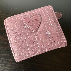 Luv BETSEY JOHNSON Bifold Coin Pouch Vegan Leather Pink‎ Heart Stitched Wallet